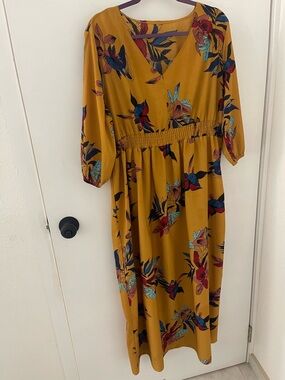 Mustard Floral V-Neck Maxi Dress